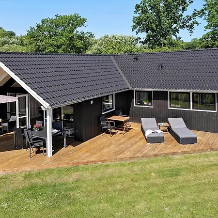 Sj289-sjolund-skamlingsbakken-8 בית נופש Sjolund